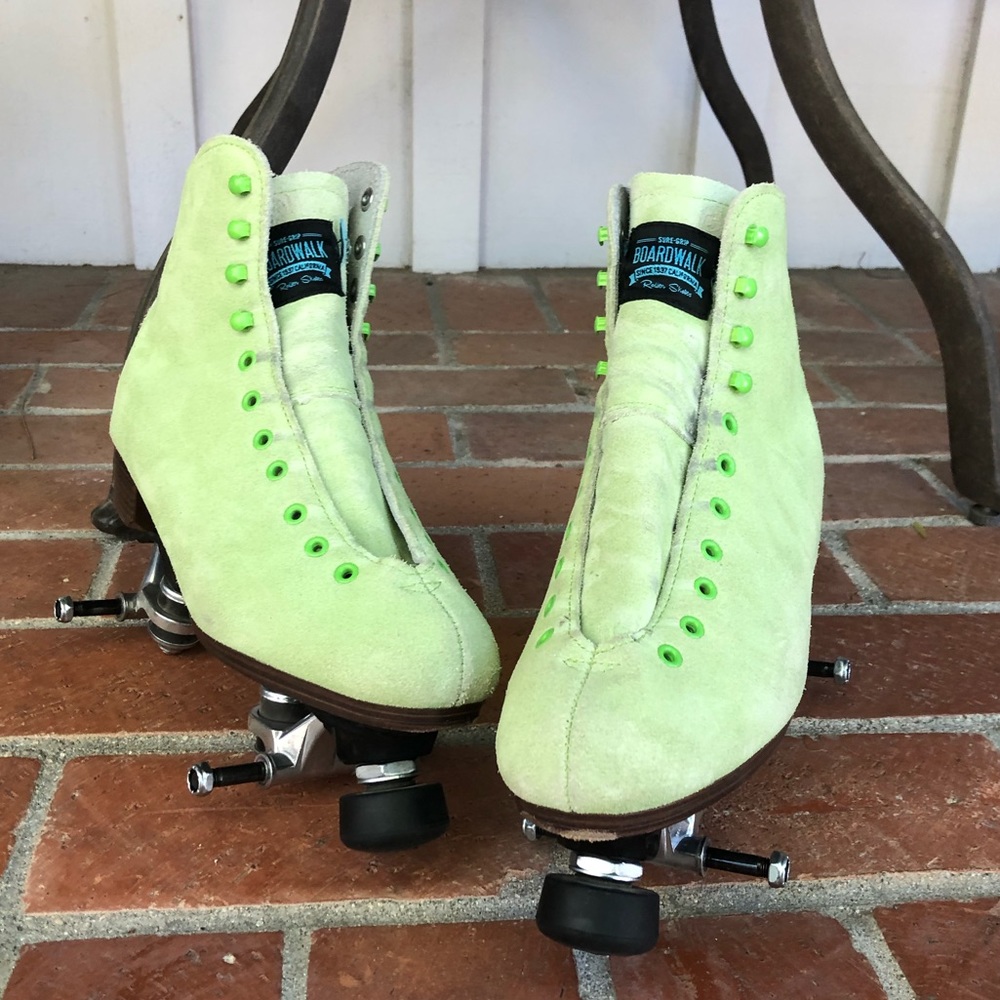 SURE GRIP KEY LIME USED BOARDWALK SKATES